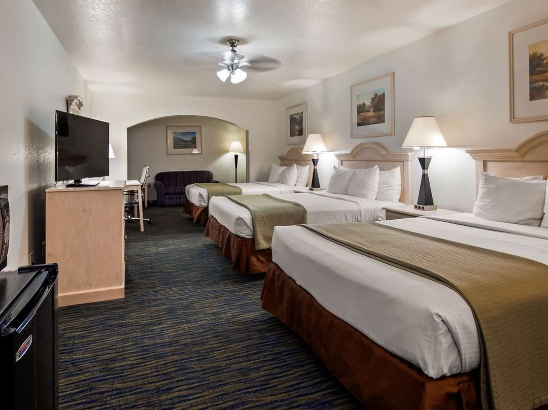 SureStay By Best Western Falfurrias主图