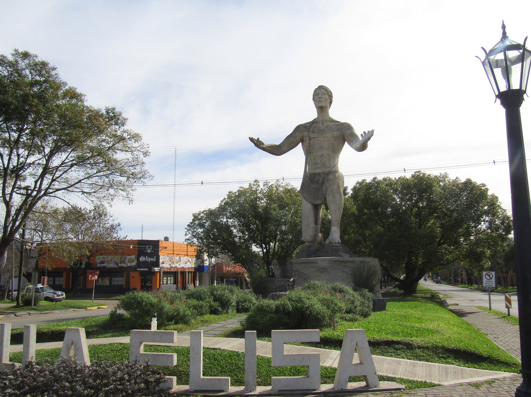 Monumento Al Sembrador景点图片
