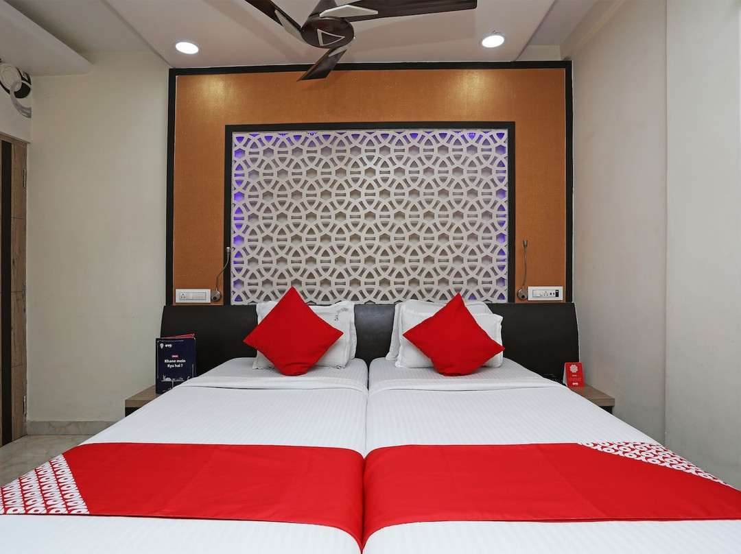 OYO 2038 Hotel Green Leaf Regency主图