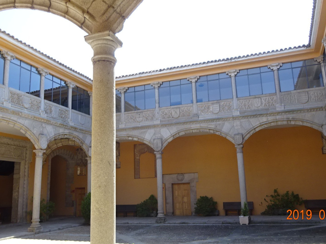 Palace of Los Bracamonte-阿维拉必去景点