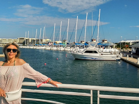 巴拉德罗米利亚码头公寓主图