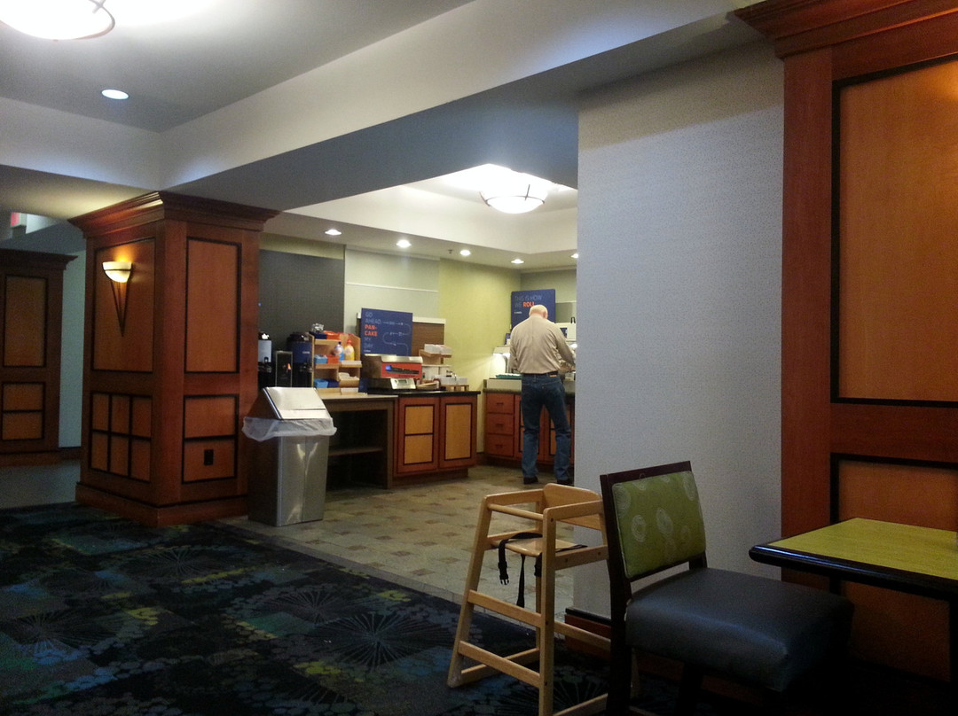 Holiday Inn Express & Suites Danville by IHG主图