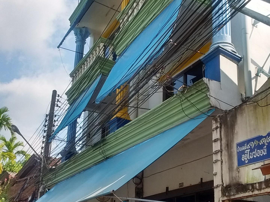 雷西登宾馆主图