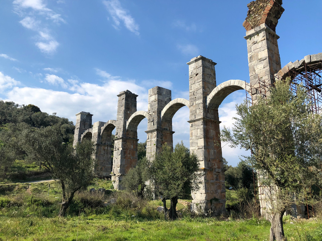 The Roman Aqueduct-Moria必去景点