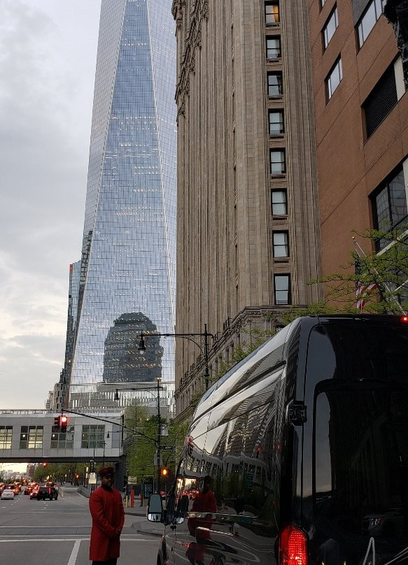 Axis Coach Transportation景点图片