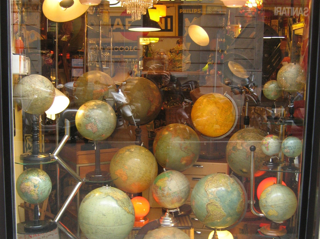 Delikatessen Modernariato & Collezionismo景点图片