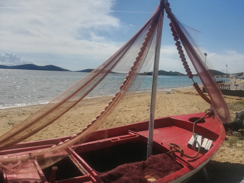 New Peramos Beach景点图片
