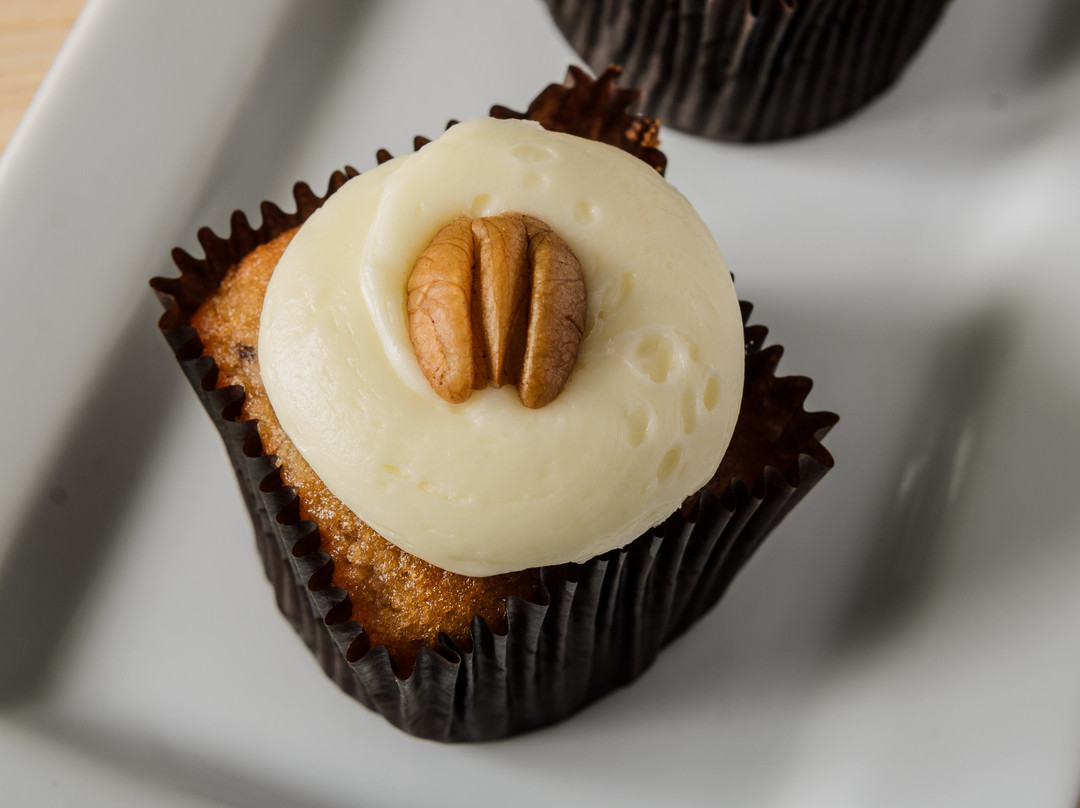 Little Cakes with Big Attitude