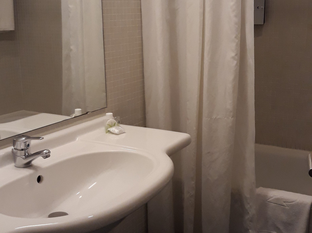 Navarras Hotel主图