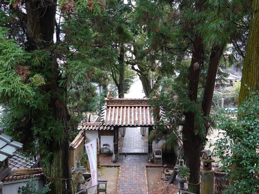 Amazu Shrine景点图片