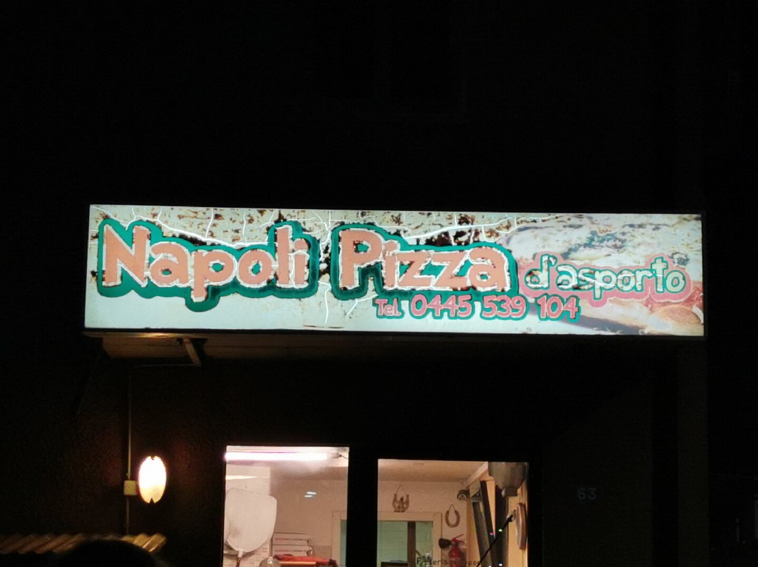 Pizza Napoli