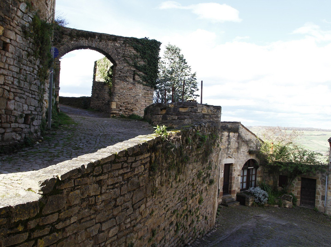 Porte du Vainqueur-谢河畔科尔德必去景点