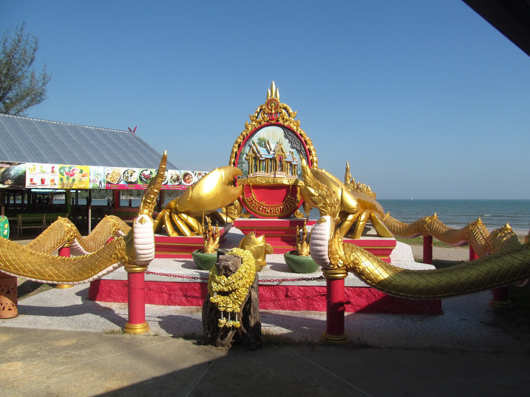 Bang Pu Beach景点图片