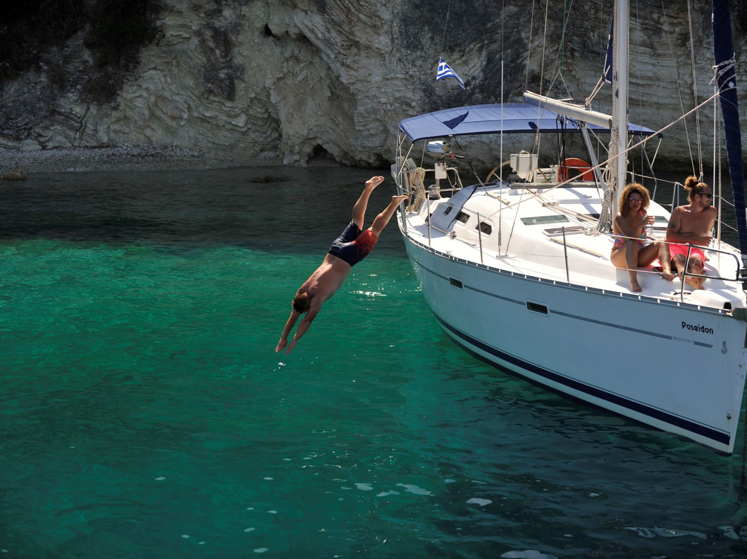 Vliho Yacht Club Charter-莱夫卡扎必去景点