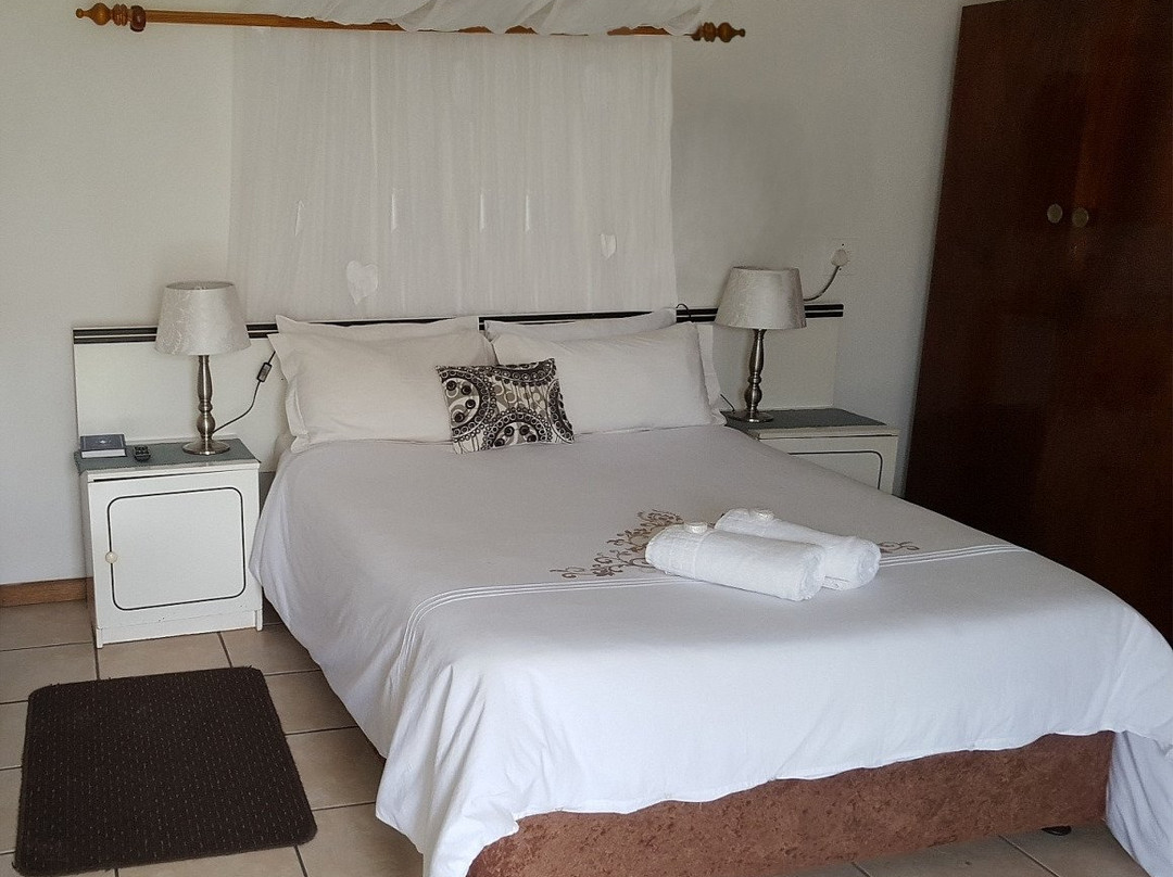 Ladismith Mountainview B & B主图