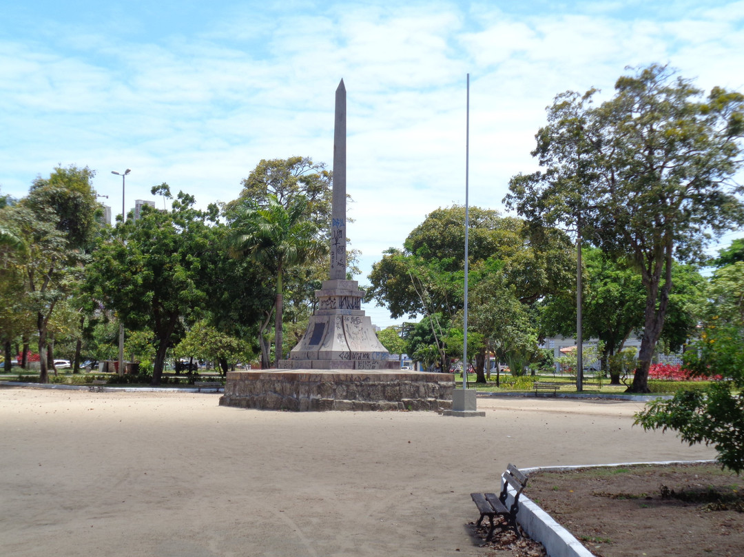 Praça da Independência景点图片