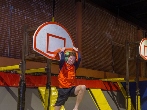 Air Fun Trampoline Park-戈尔兹伯勒必去景点