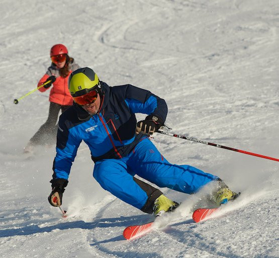 Parallel Lines Snow Sports School-梅瑞贝尔必去景点