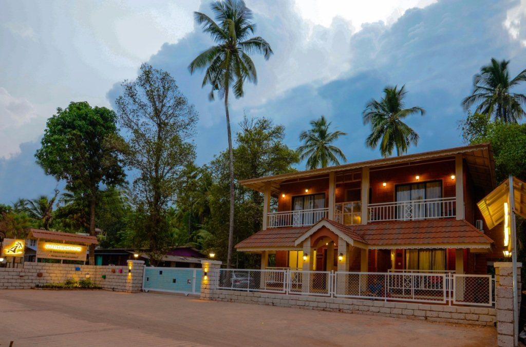 Amaranth - A Sea Side Resort