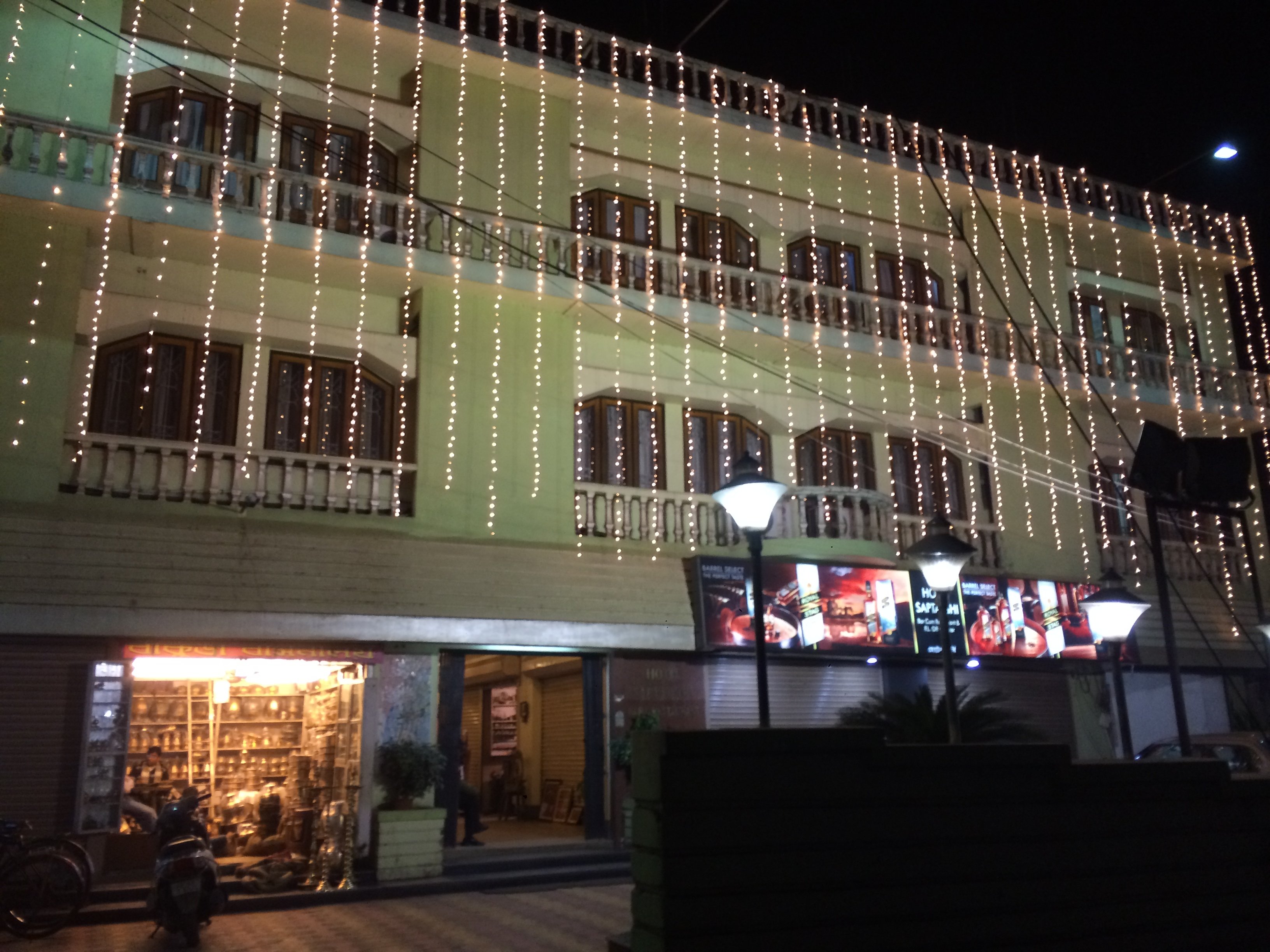 Hotel Saptarshi-浴室