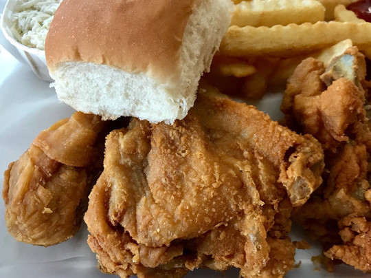 Alston餐馆和美食-Jan’s Fried Chicken