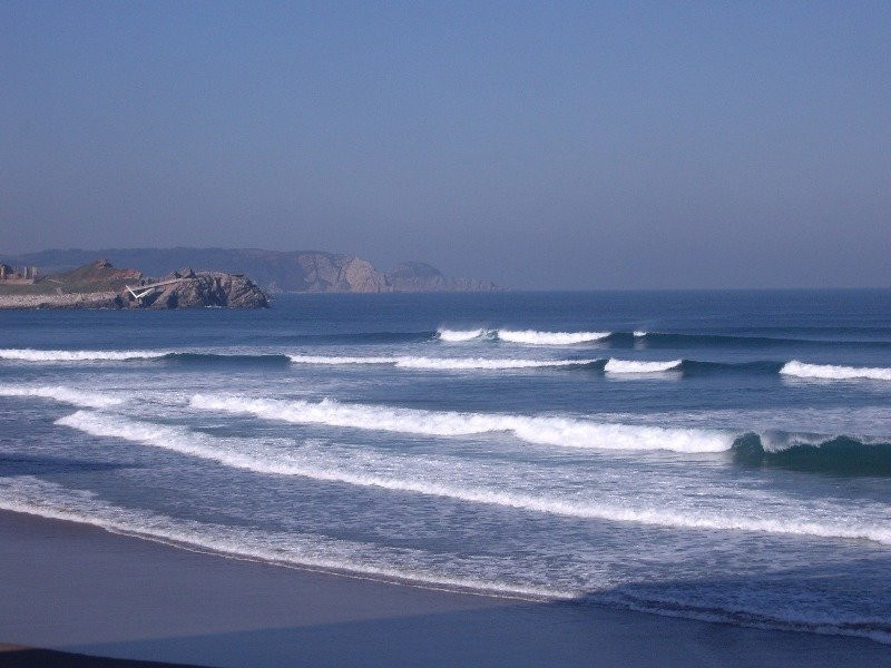Playa de Salinas景点图片