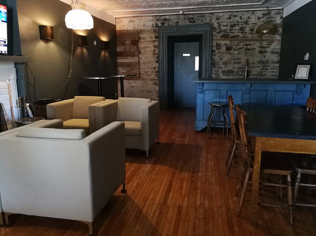 Holiday Country Manor主图