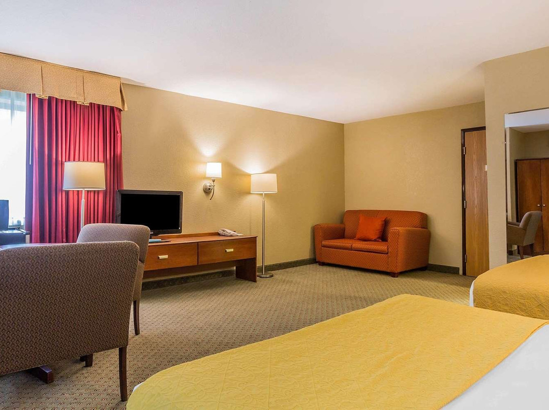 Quality Inn Hyde Park - Poughkeepsie North主图