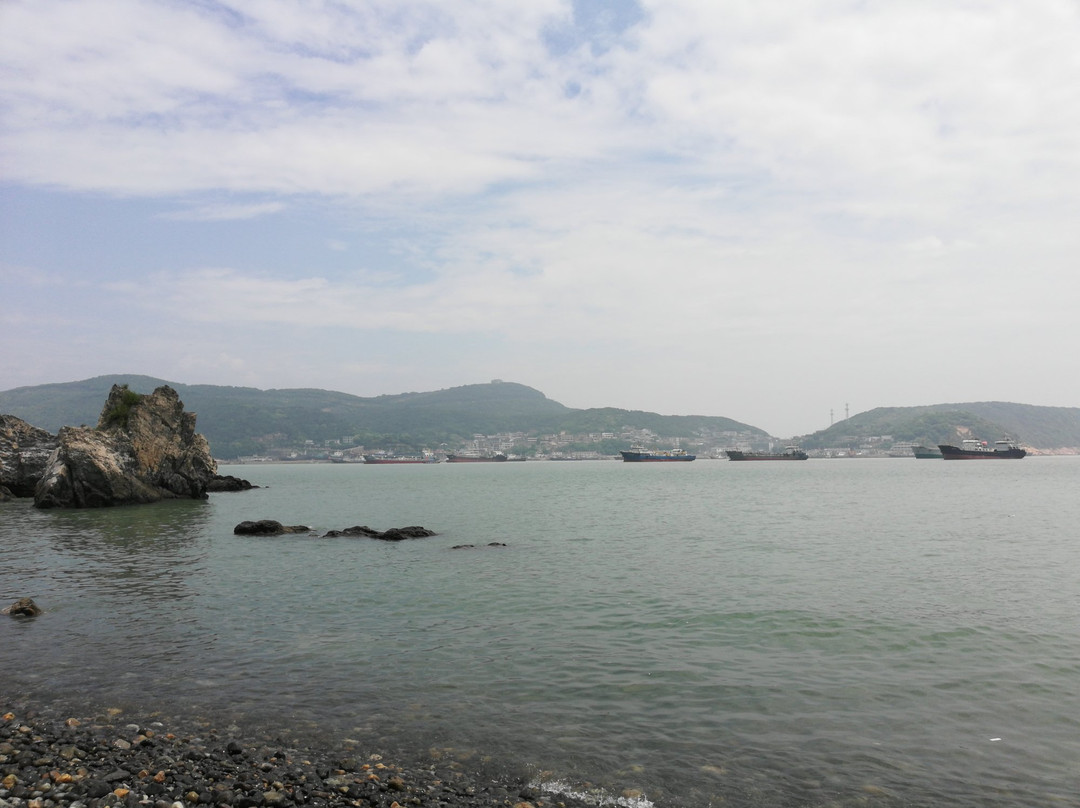 乌石砾滩-舟山市必去景点