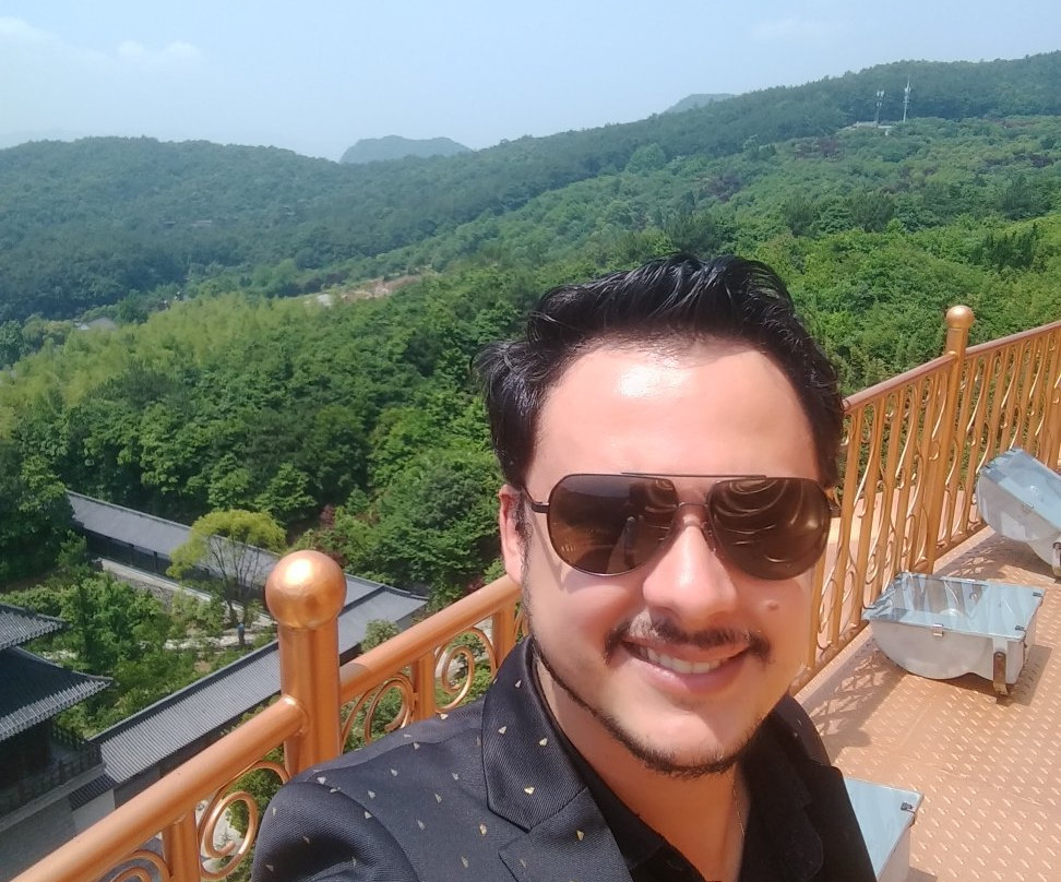 露天弥勒-奉化市必去景点