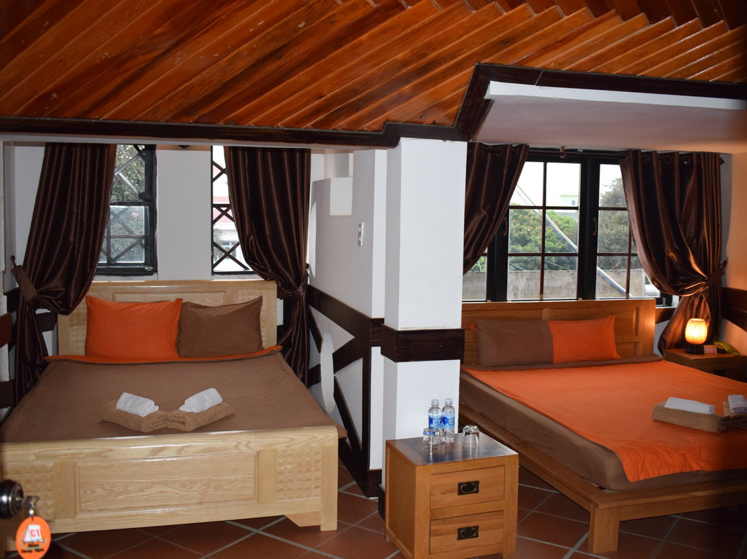 KRong酒店住宿-Hnam Chang Ngeh Hospitality Training Center & Hotel