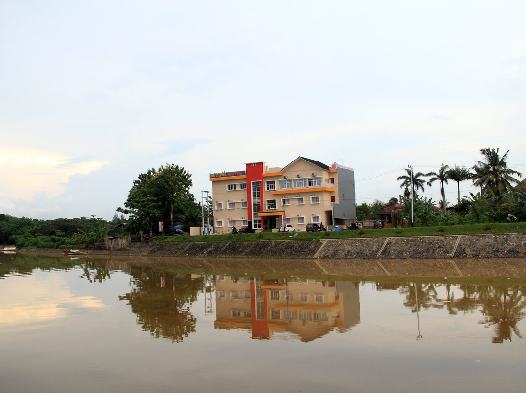 New d'Dhave Hotel主图