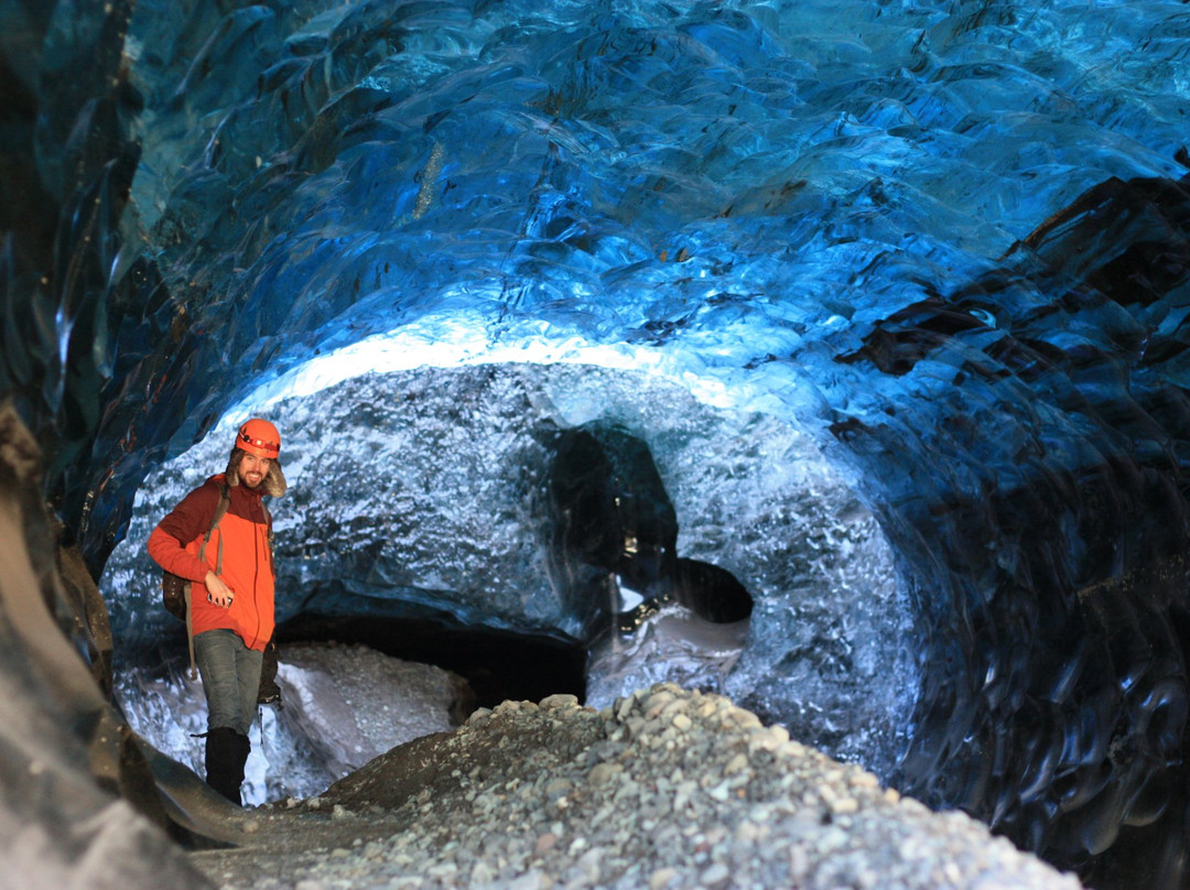 Ice Cave Trips-赫本必去景点