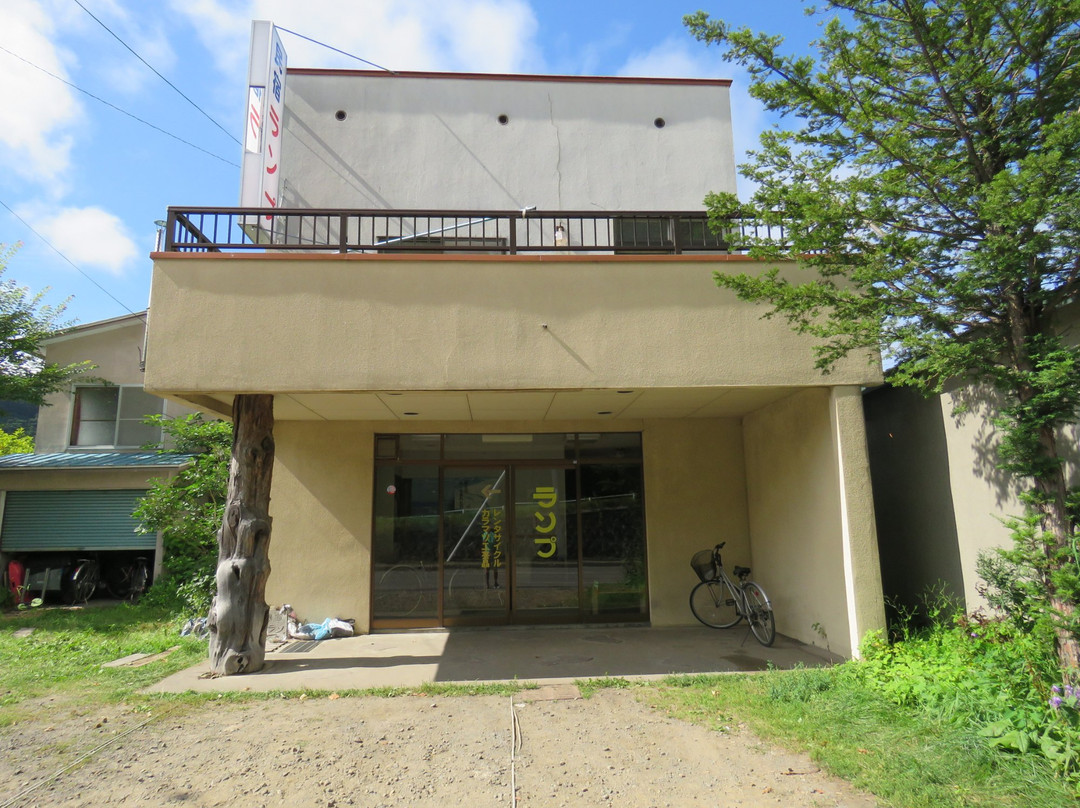 灯光民宿