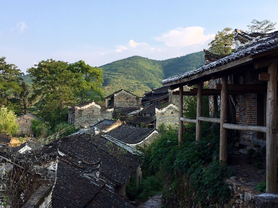 南岗瑶寨-连南瑶族自治县必去景点