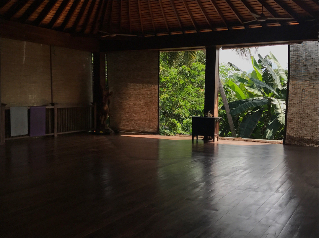 Sri Yoga Shala-乌纳瓦图纳必去景点