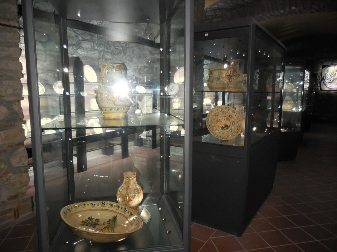 Museo Civico E della Ceramica Cerretese-Cerreto Sannita必去景点