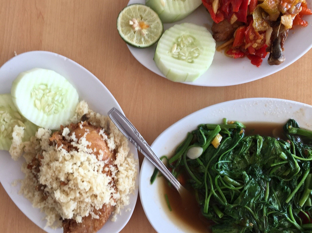 Ayam Tulang Lunak Hayam Wuruk