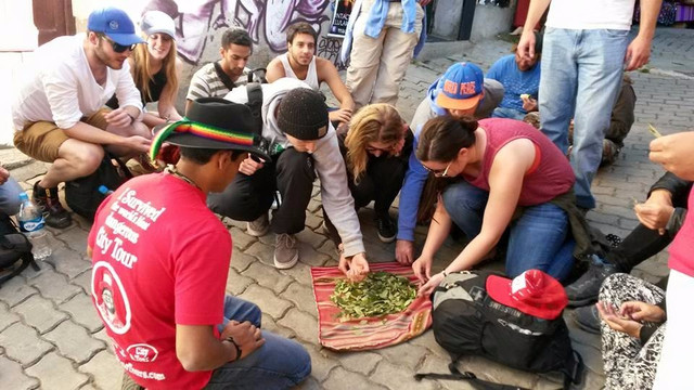 Red Cap Walking Tours-拉巴斯必去景点