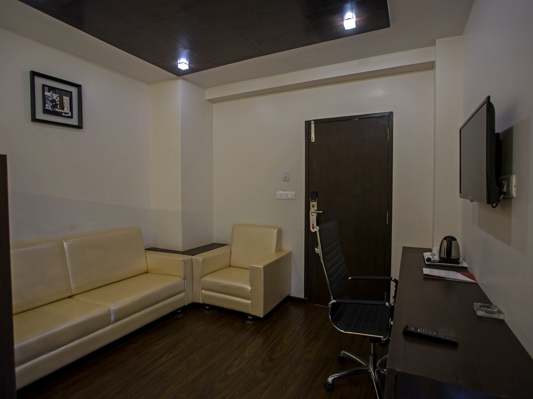 Hotel Ravi Residency主图