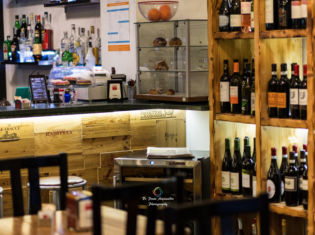 Platone Wine & Beer景点图片