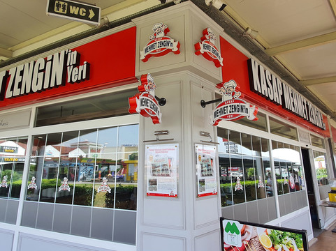 Mehmet Zengin'in yeri ÇİNE köfte