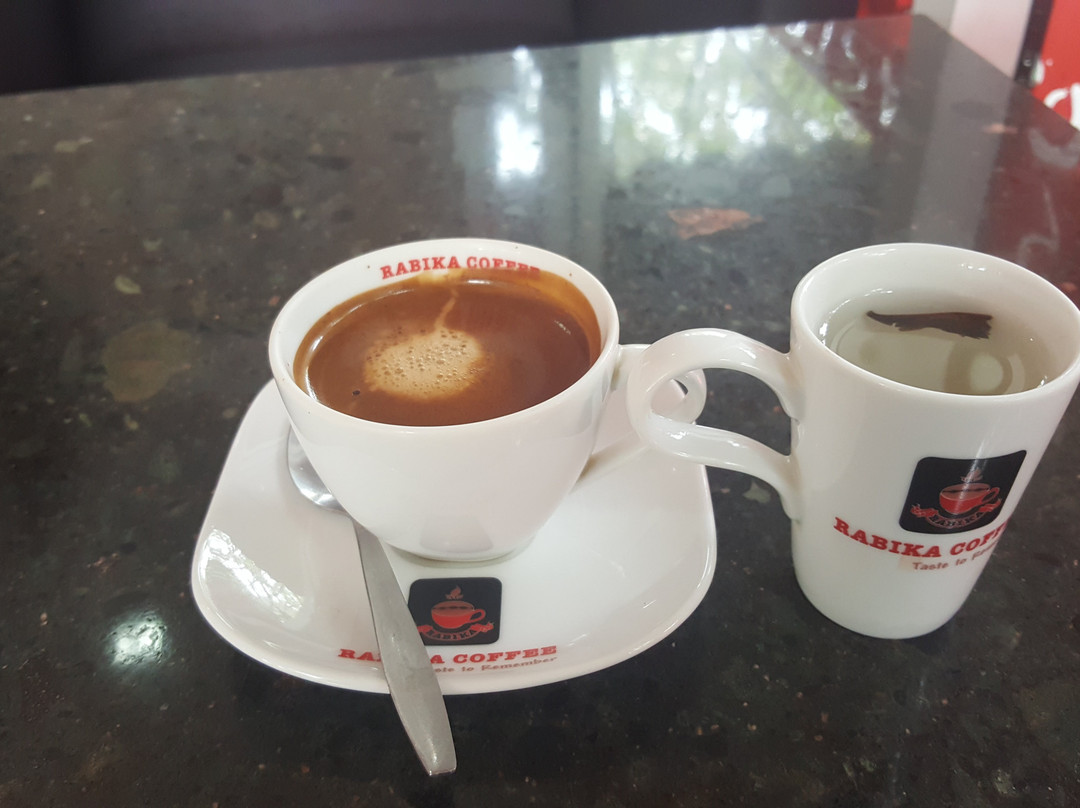 帕沙姆佛塔餐馆和美食-Rabika Coffee