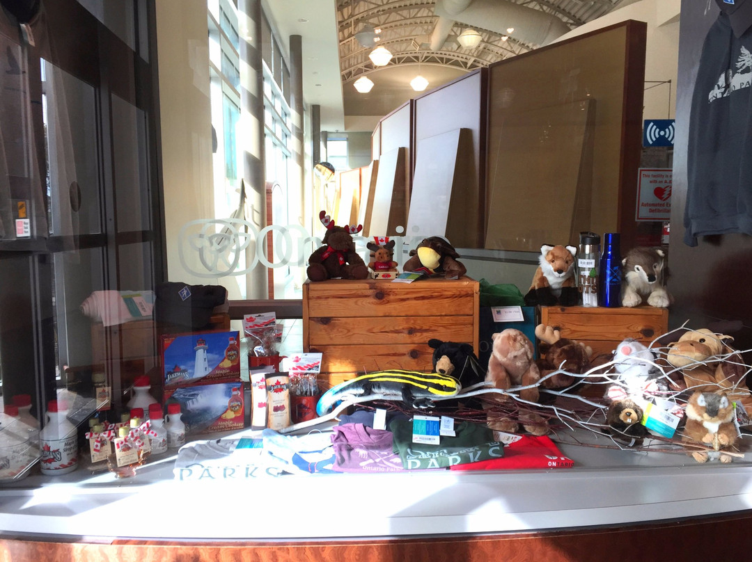 Ontario Travel Information Services Sarnia-Point Edward必去景点