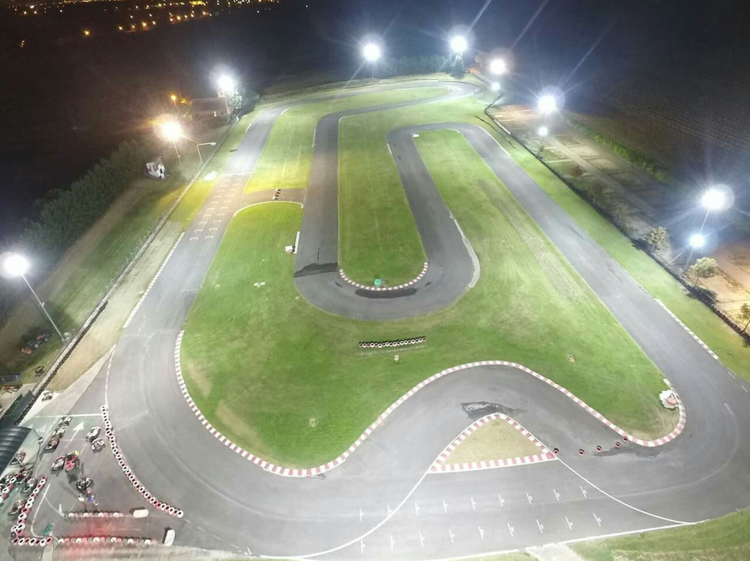 Pista karting Arcobaleno-San Lorenzo di Trevi必去景点