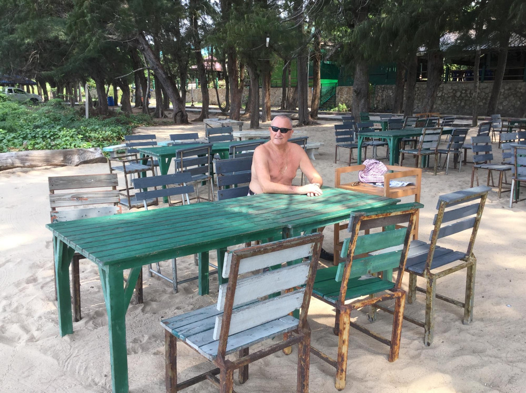 曼场餐馆和美食-Romson Restaurant and Resort