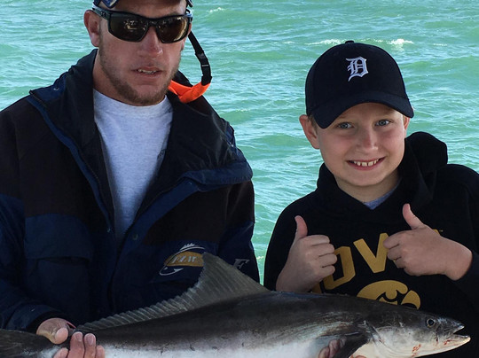 Island Fever Fishing Charters-迈尔斯堡海滩必去景点