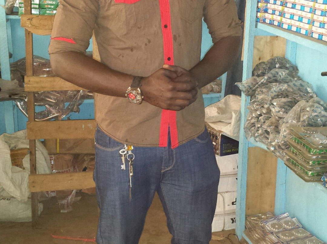 Mls-柯那克里必去景点