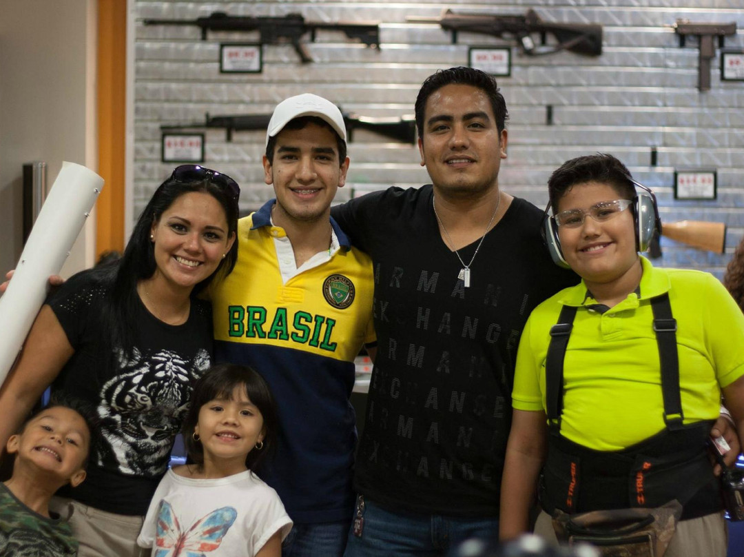 Arena Gun Club-拉雷多必去景点