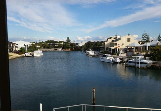 Port Mandurah Canals B&B主图